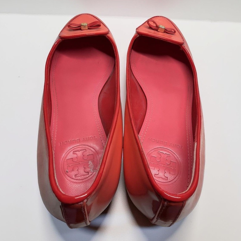 TORY BURCH Dakota LOAFER Rose Pink Lobster Red Ballet PATENT LEATHER Sz 6.5 - Picture 8 of 9